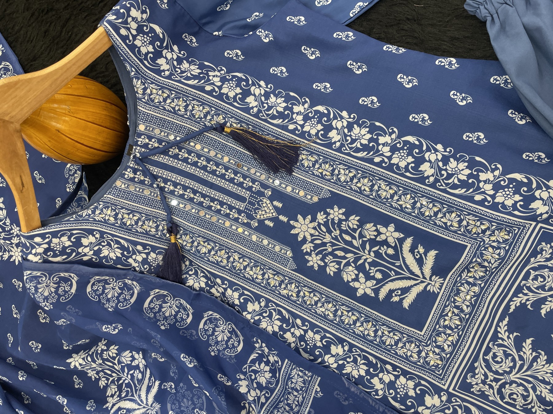 YD 022 PAKISTANI STYLE READY MADE PURE MASLIN COTTON PRINT KURATI