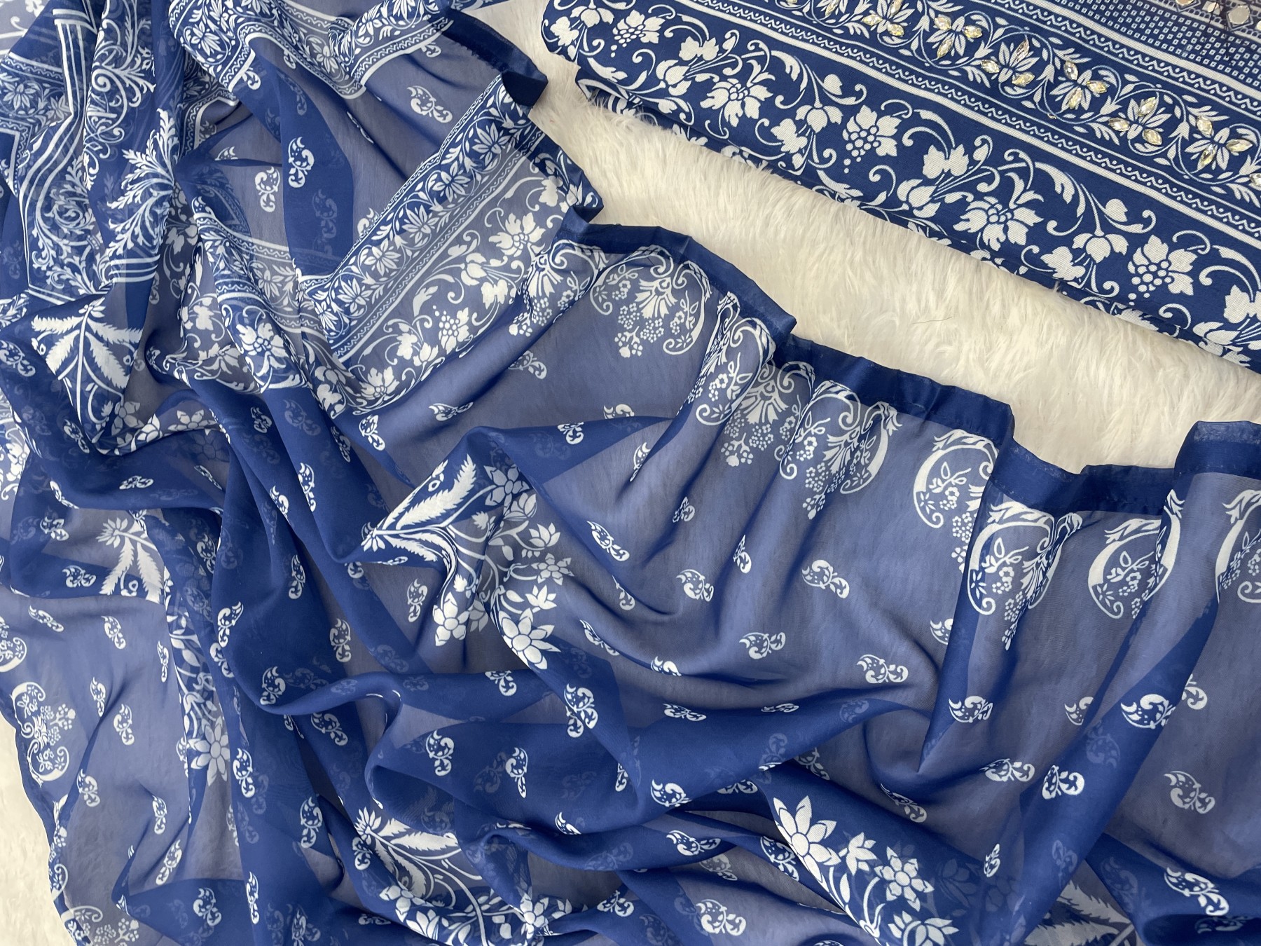 YD 022 PAKISTANI STYLE READY MADE PURE MASLIN COTTON PRINT KURATI