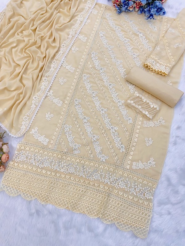 MAARiA-A 1180 PAKISTANI WHOLESALER SUITS ONLINE