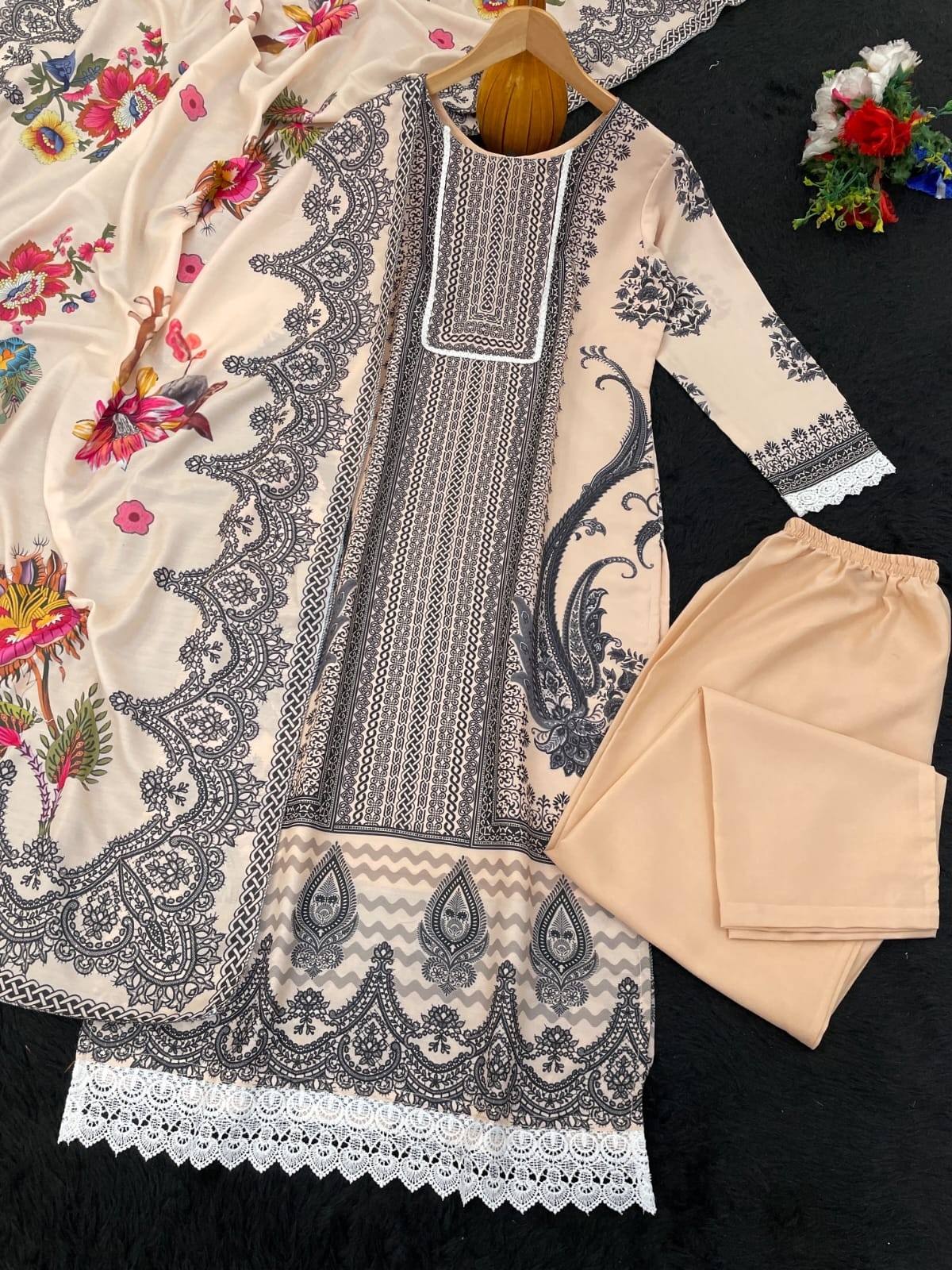 YD-021 READYMADE PAKISTANI STYLE MASLIN PRINT KURATI PENT WITH DUPATTA SET 