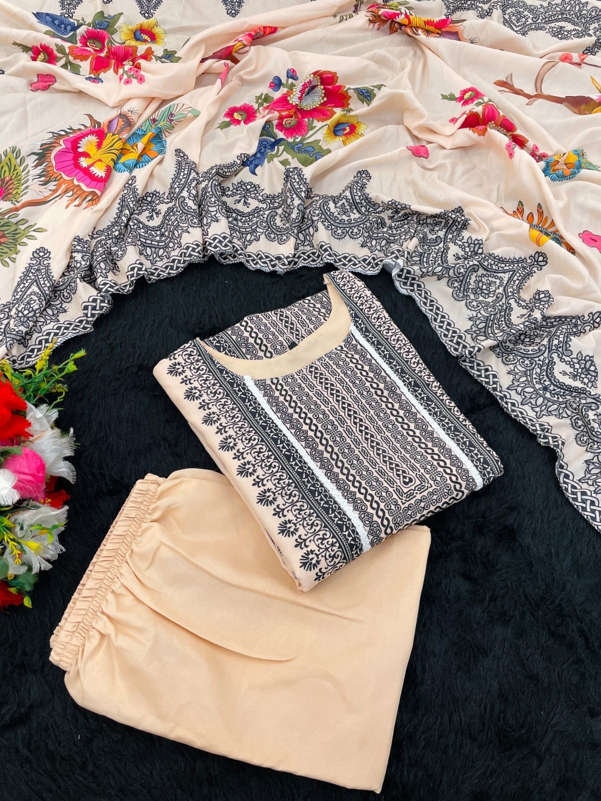 YD-021 READYMADE PAKISTANI STYLE MASLIN PRINT KURATI PENT WITH DUPATTA SET 