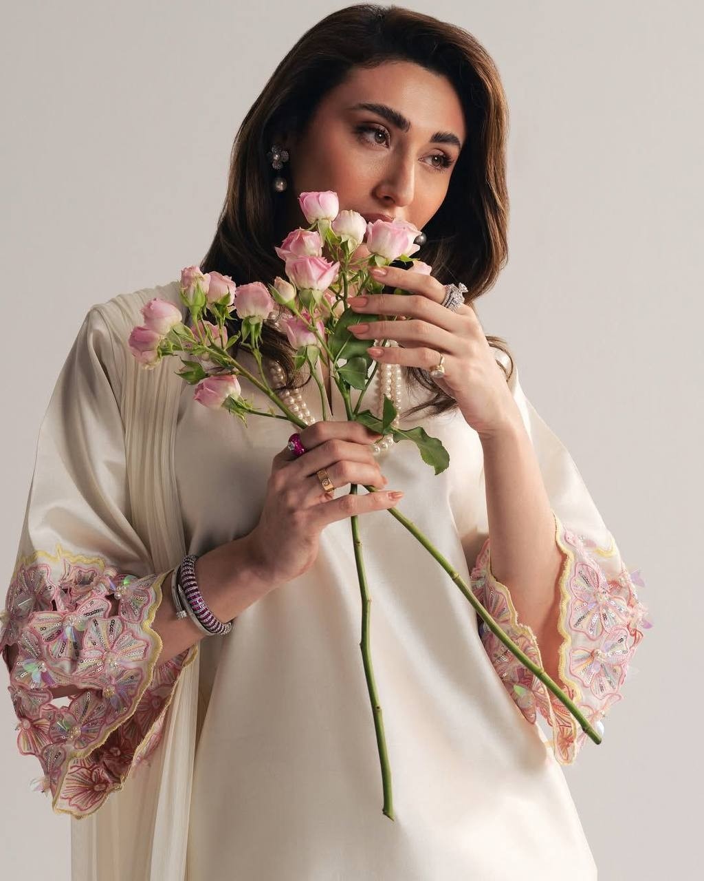NSR 889 Elegant Pakistani Salwar Suit in Cream with Pink Embroidered Floral Work