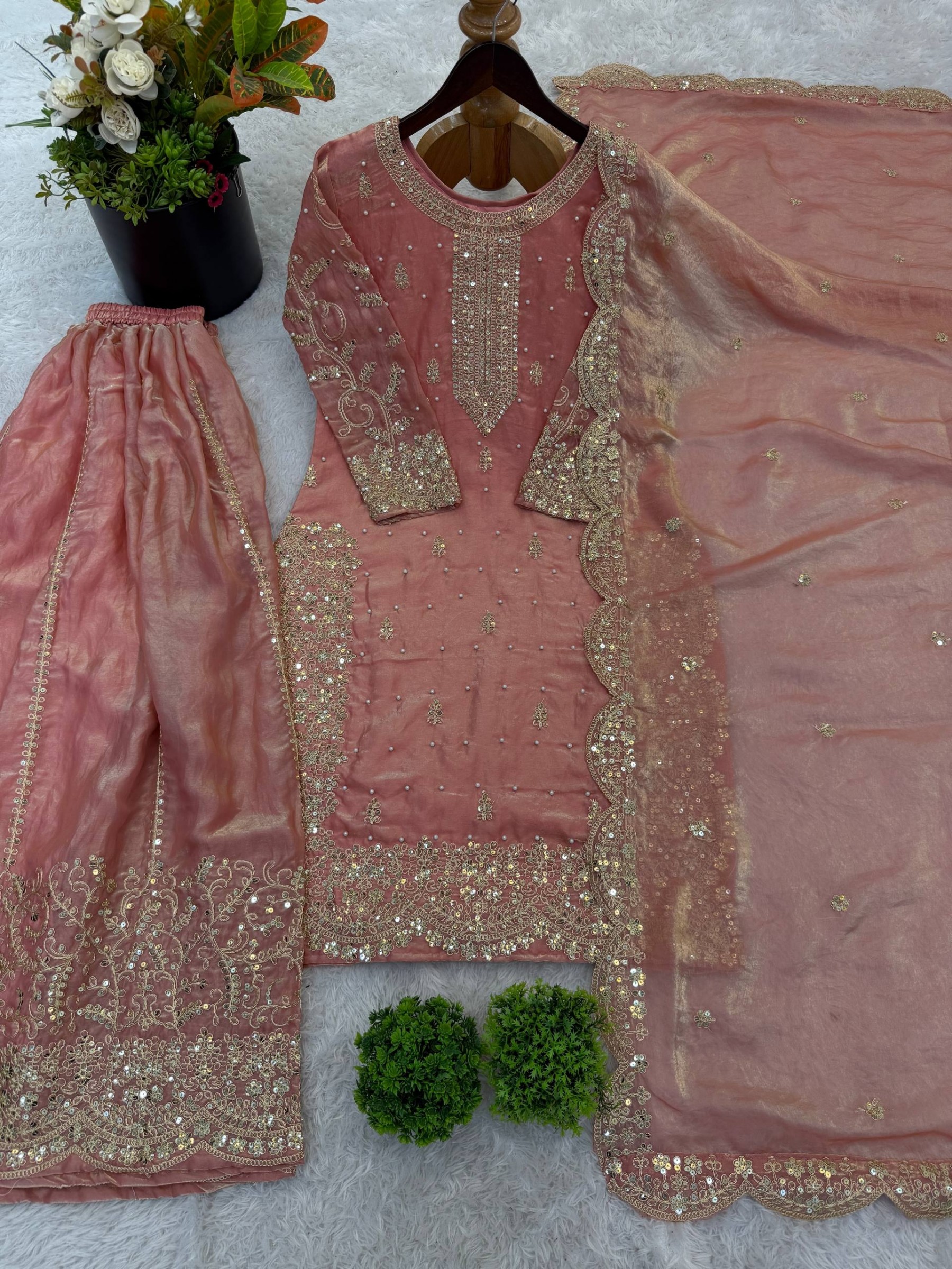  ZSR-3167 Premium Pakistani Salwar Suit for Women with Elegant Party Wear Look