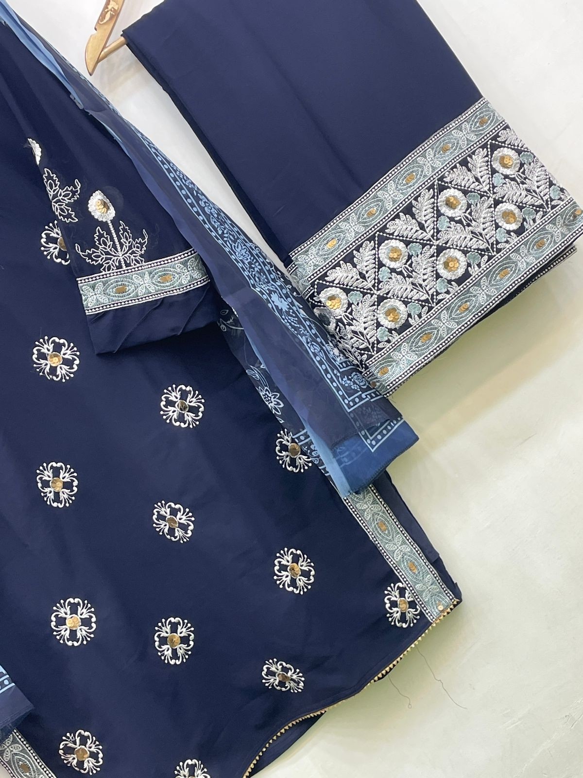 VS Collection 12042  Ready Made New Collection Kurti With Pant & Duptta