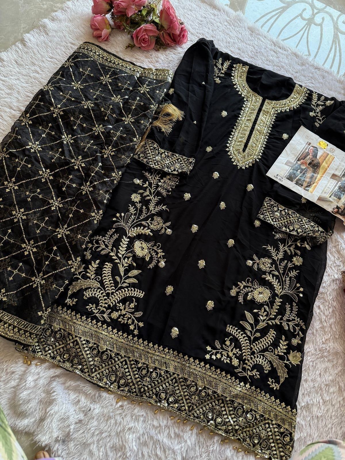 ZIAAZ DESIGNS 702  PAKISTANI GEORGTTE AND EMBROIDERY SALWAR KAMEEZ 