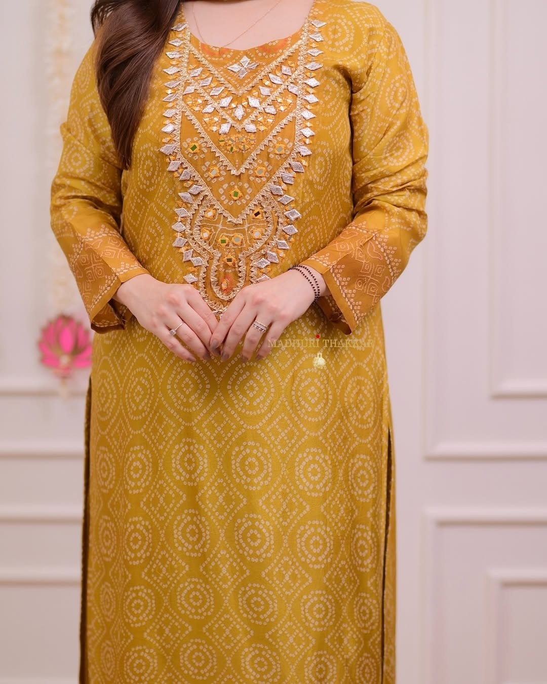 NEW ARRIVALS YELLOW COLOURS KURATI AND PENT WITH DUPATTA SET WITH COTTON PRINT FABRIC BEAUTIFUL LOOK