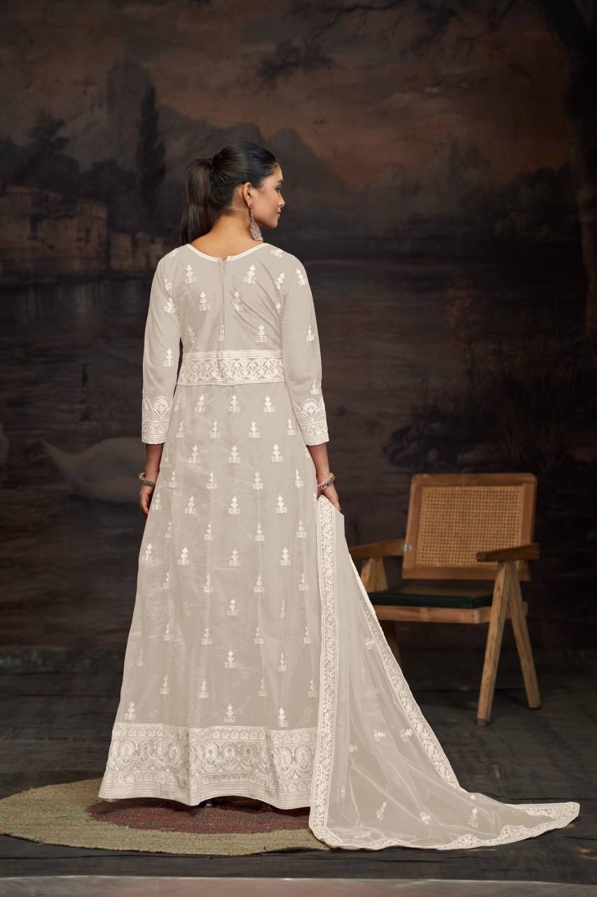 MAARIA-A 1164 PAKISTANI STYLE GOWN WITH EMBROIDERY WORK
