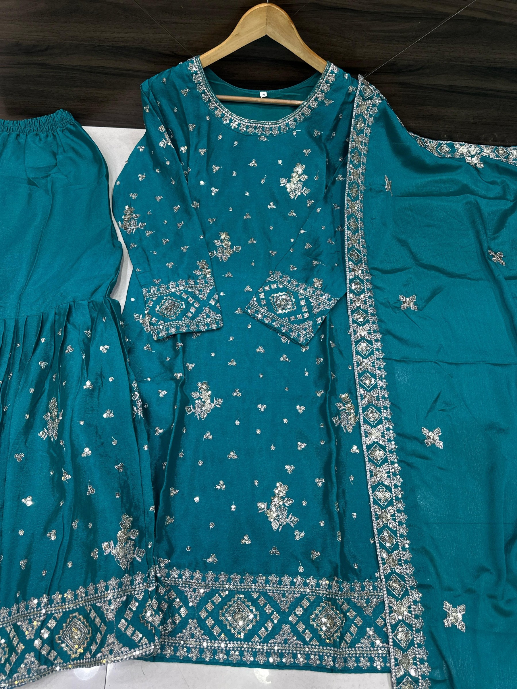 NEW DESIGNER PARTY WEAR TOP AND PALZZO SALWAR SUIT 