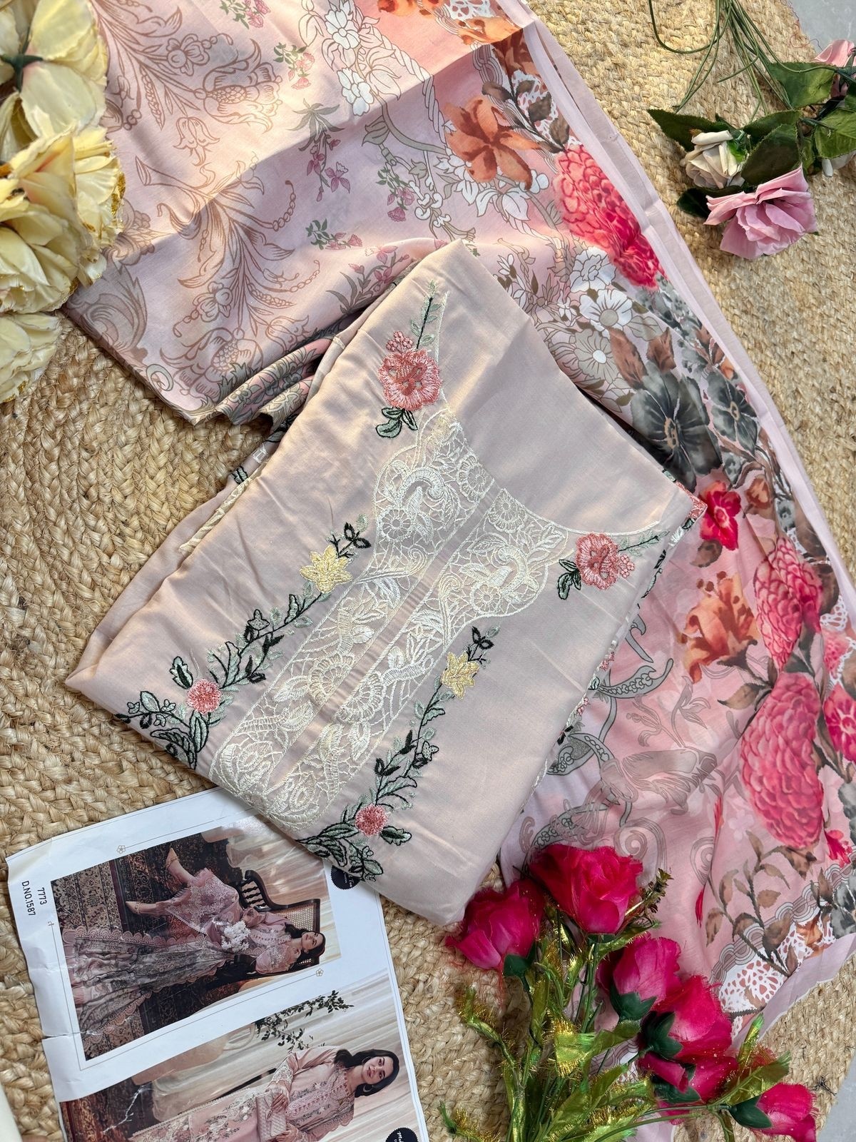 MEHBBOB TEX 1587 NEW TRENDIG PAKISTANI EID CONCEPT SALWAR SUIT