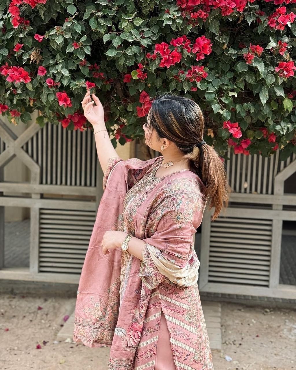 SHREE FAB KT 122 PURE VICOS MASLIN COTTON WITH PRINT WITH HAND WORK
