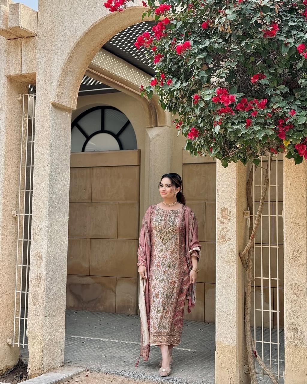 SHREE FAB KT 122 PURE VICOS MASLIN COTTON WITH PRINT WITH HAND WORK