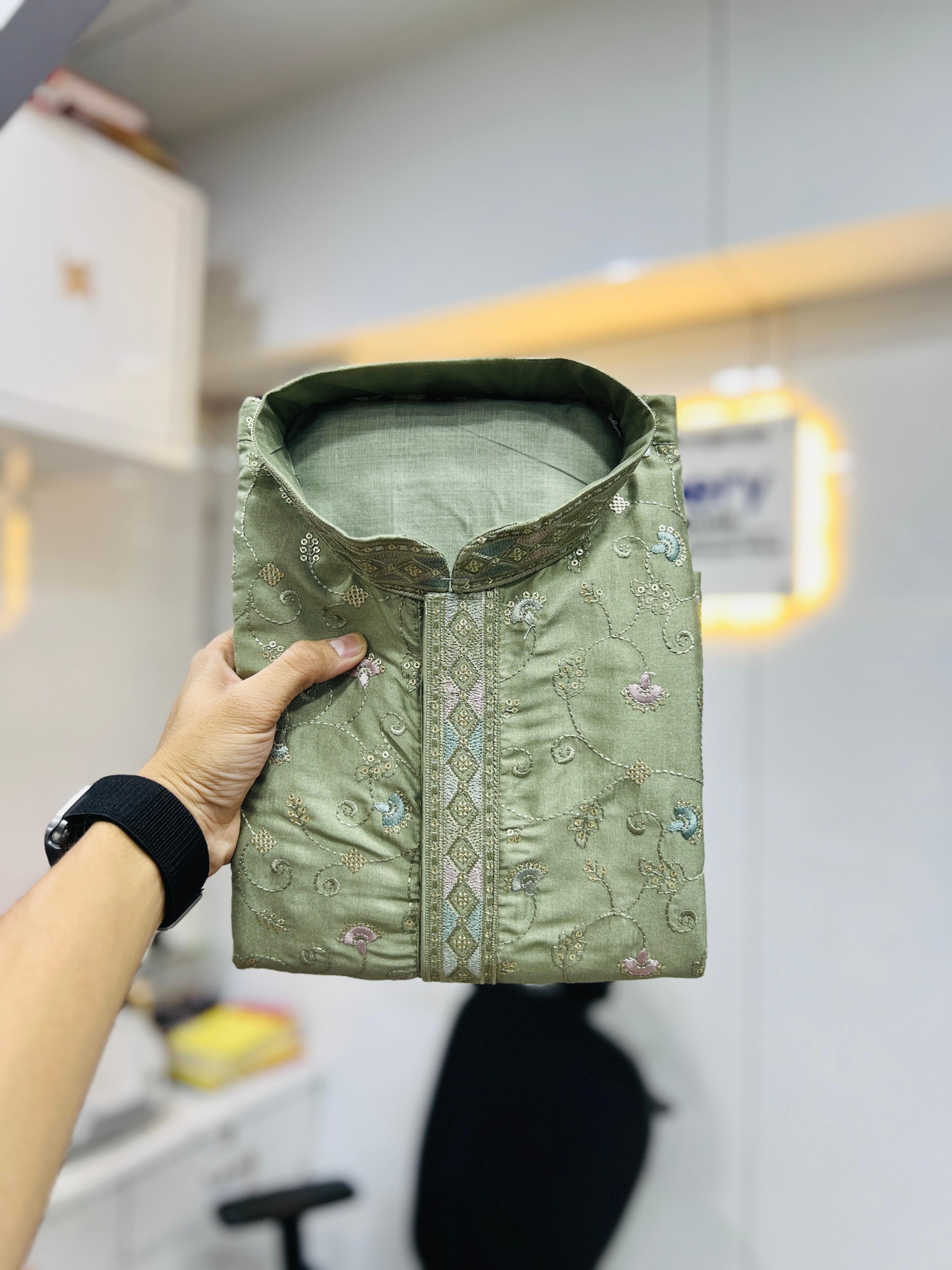 PRESENTING DESIGNER KURTA FOR MEN WITH PYJAMA WITH EMBROIDERY WORK