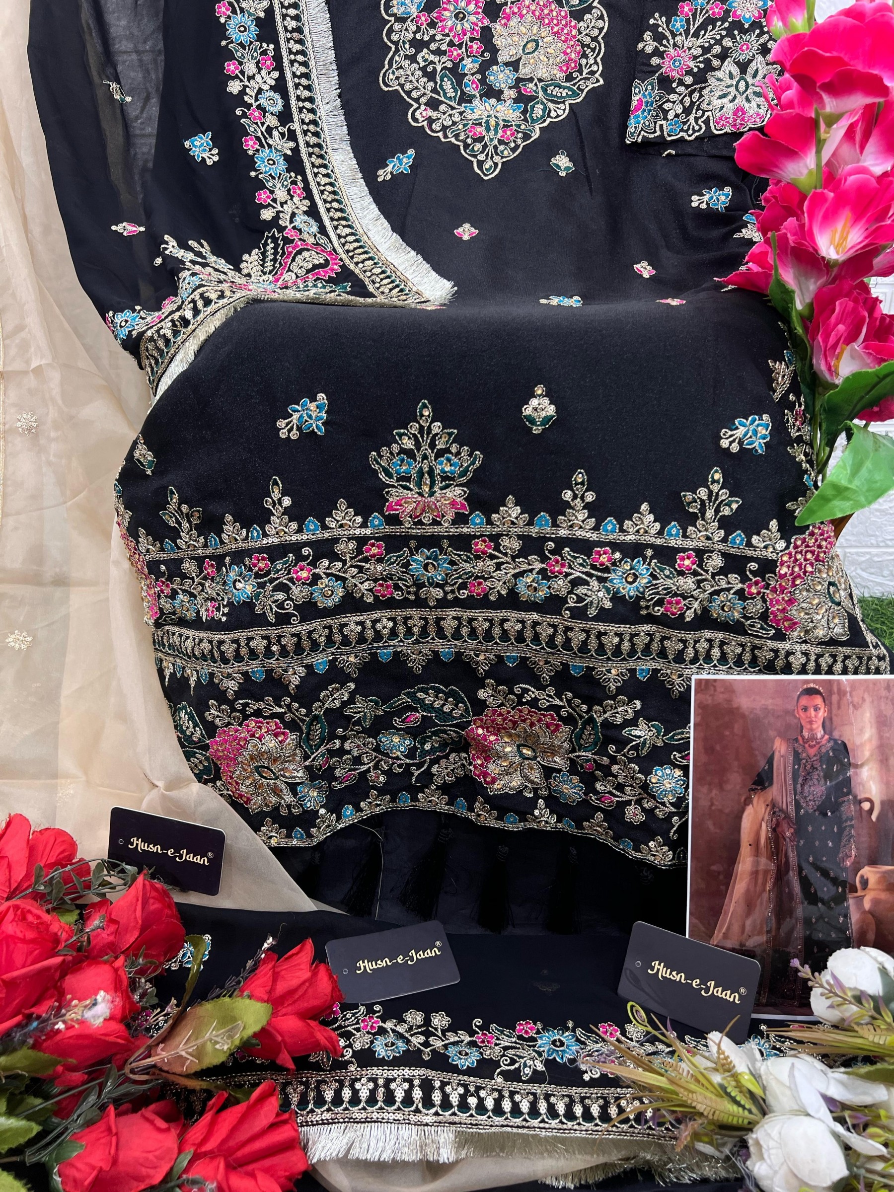 HUSN E JAAN :M 1048 PAKISTANI BLACKPARTY WEAR SALWAR SUIT 
