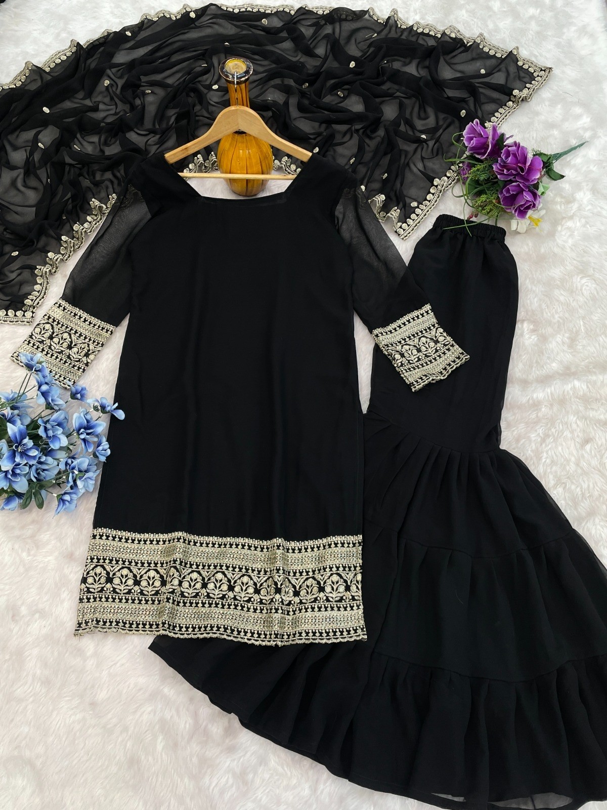 YD 031 READYMADE PARTY WEAR SALWAR SUIT WITH EMBROIDERY WORK  FULLY STSUITICHAD 