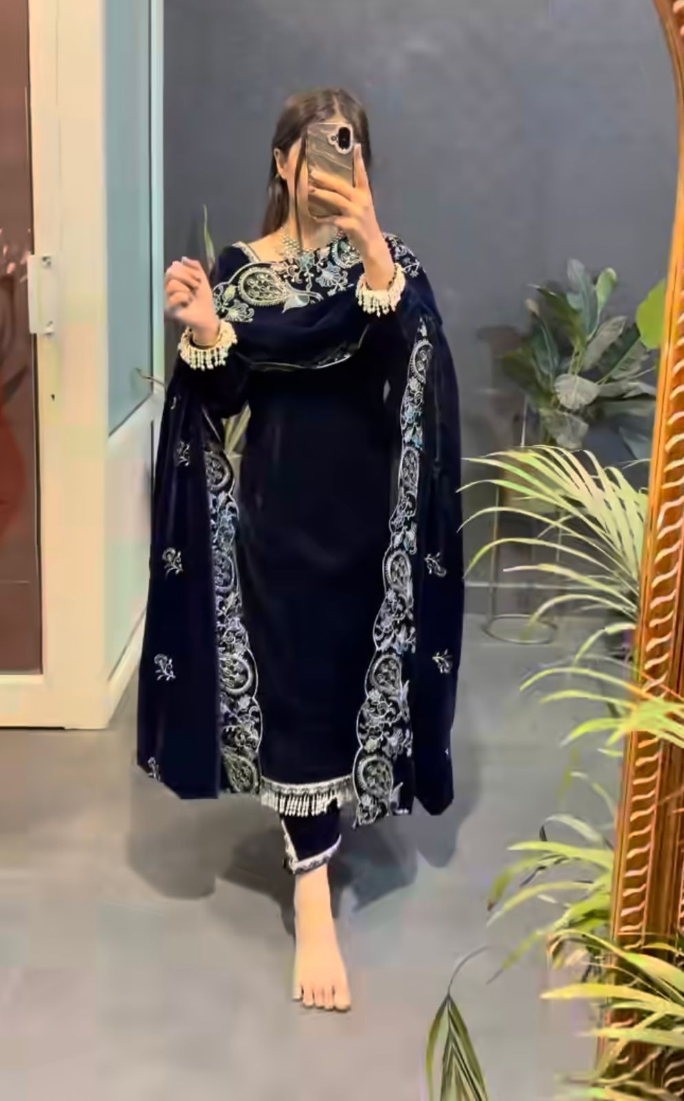 MF 486 DESIGNER INDIA PARTY FESTIVAL PURA VISCOSE VELVET PARTY WEAR SUITS