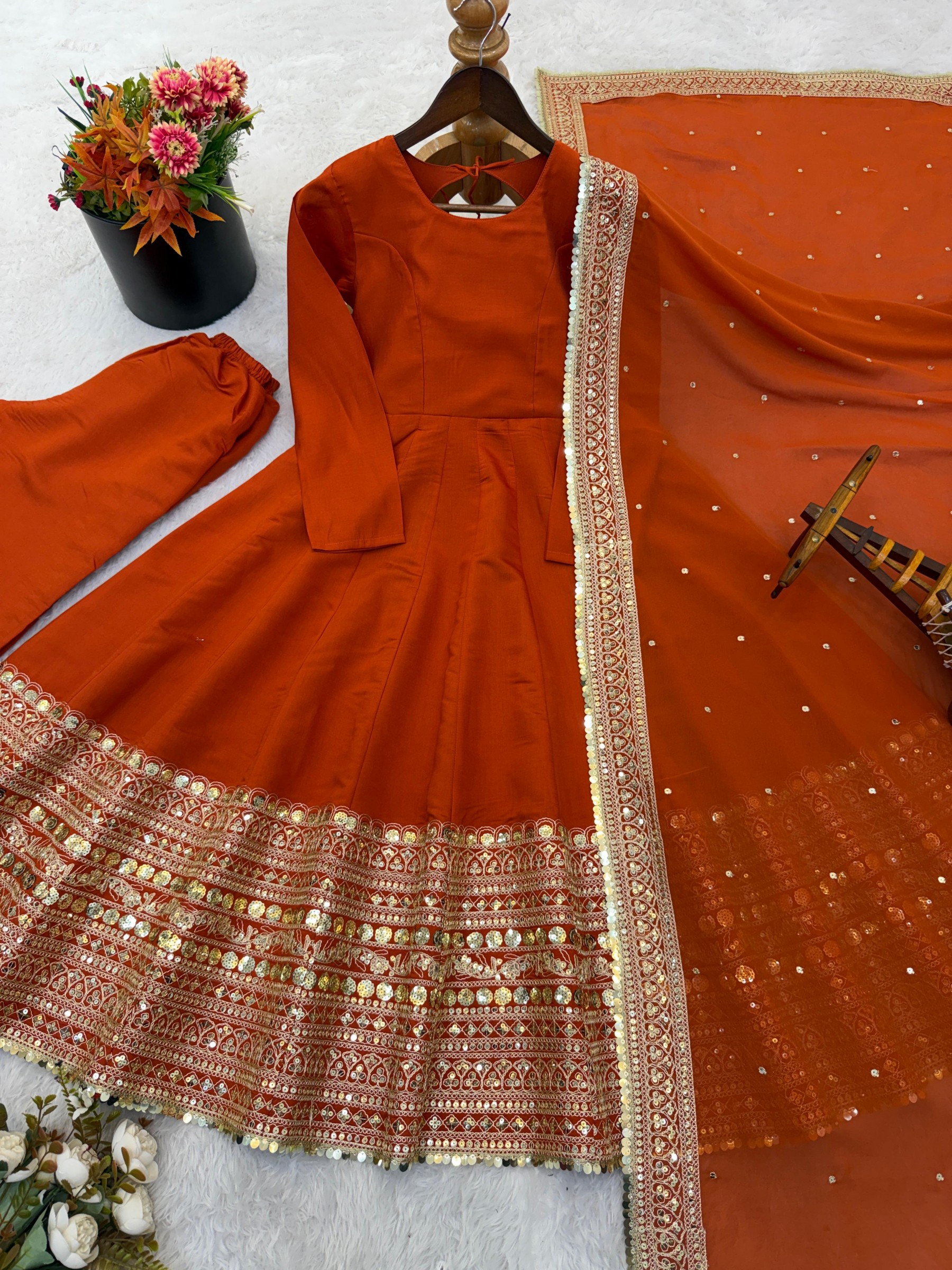 Zsr 3152 embroidery long gowns neck designs