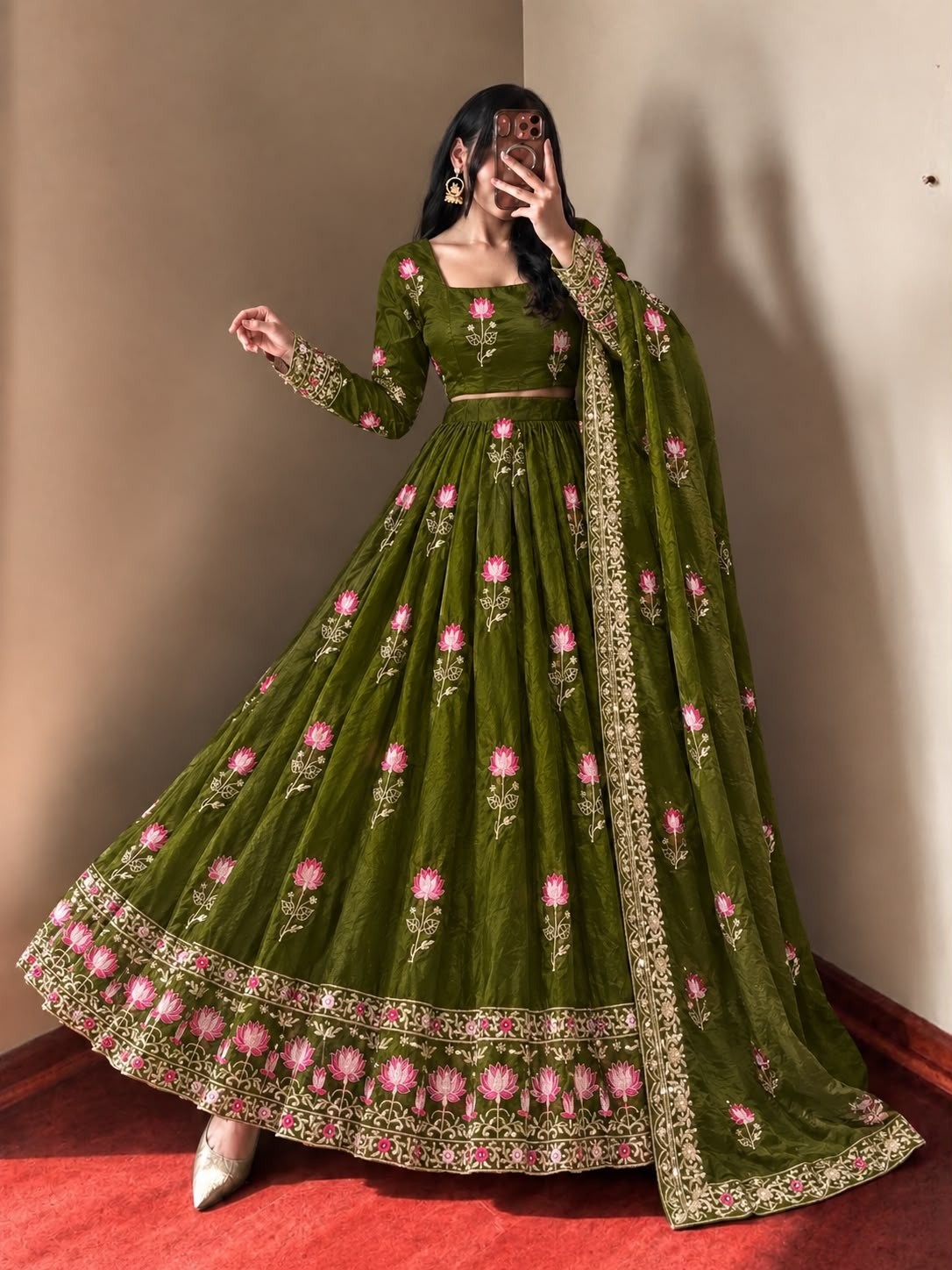 SR 1724 TRANDIG GOWN WHOLESALE 
