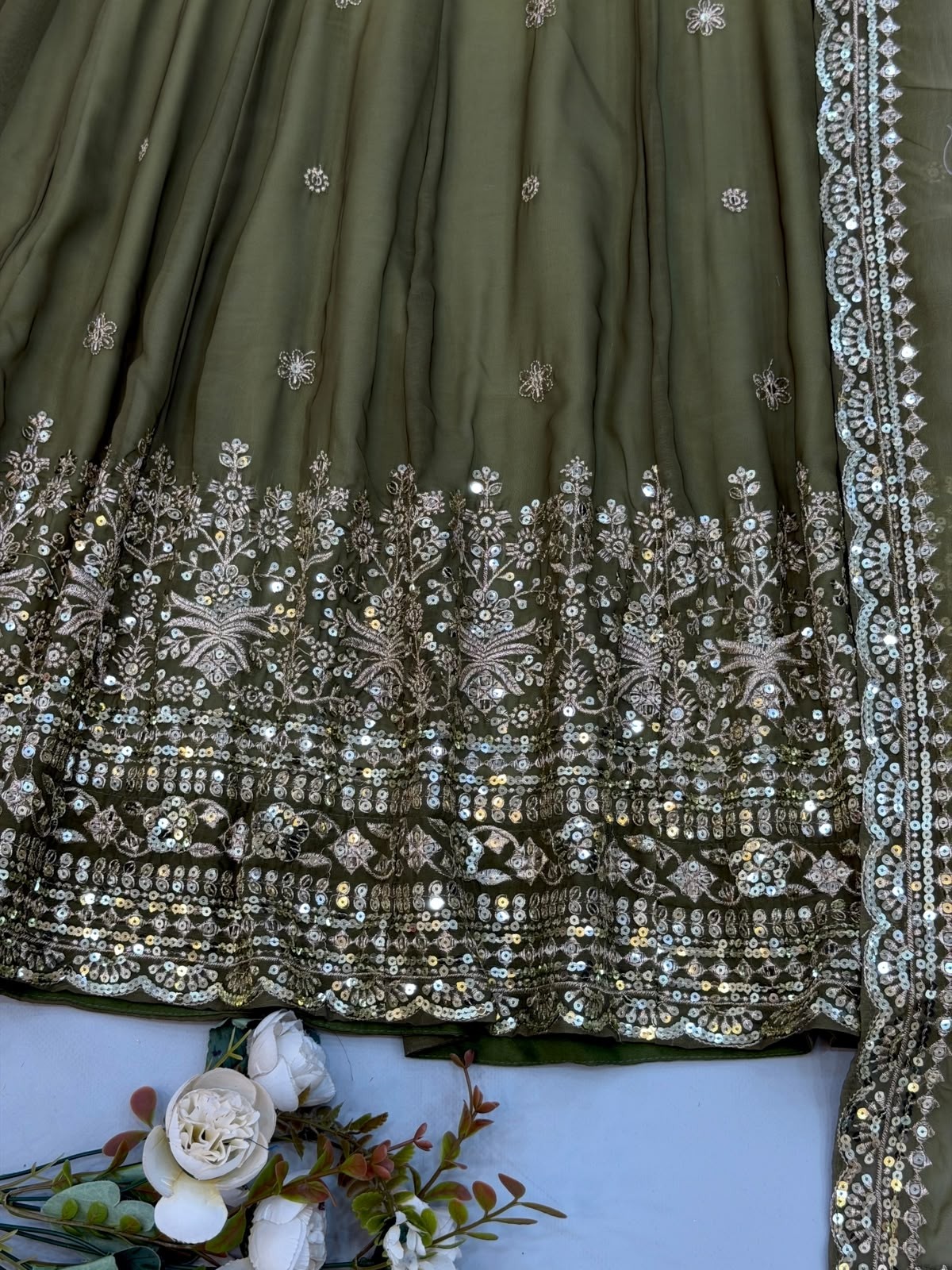 SR 1725 PARTY WEAR GOWN MANUFACTURERS 