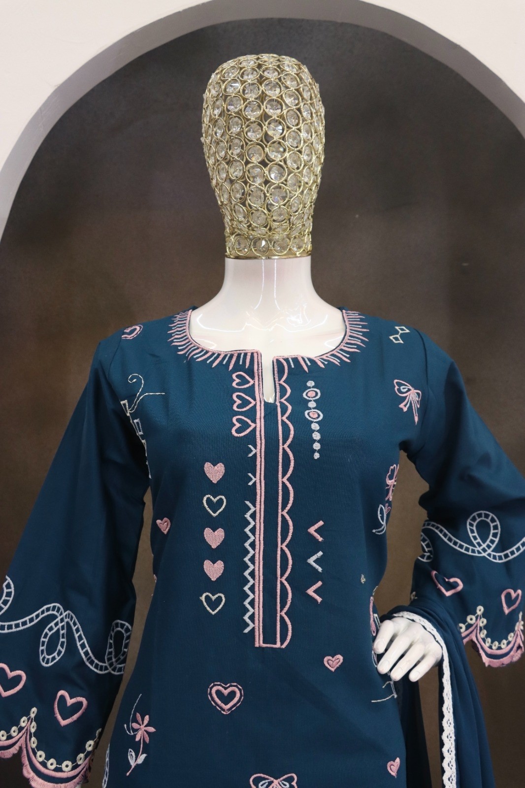 MAH-E-ROOH 4919 PAKISTANI FESTIVAL SALWAR KAMEEZ MANUFACTURERS 