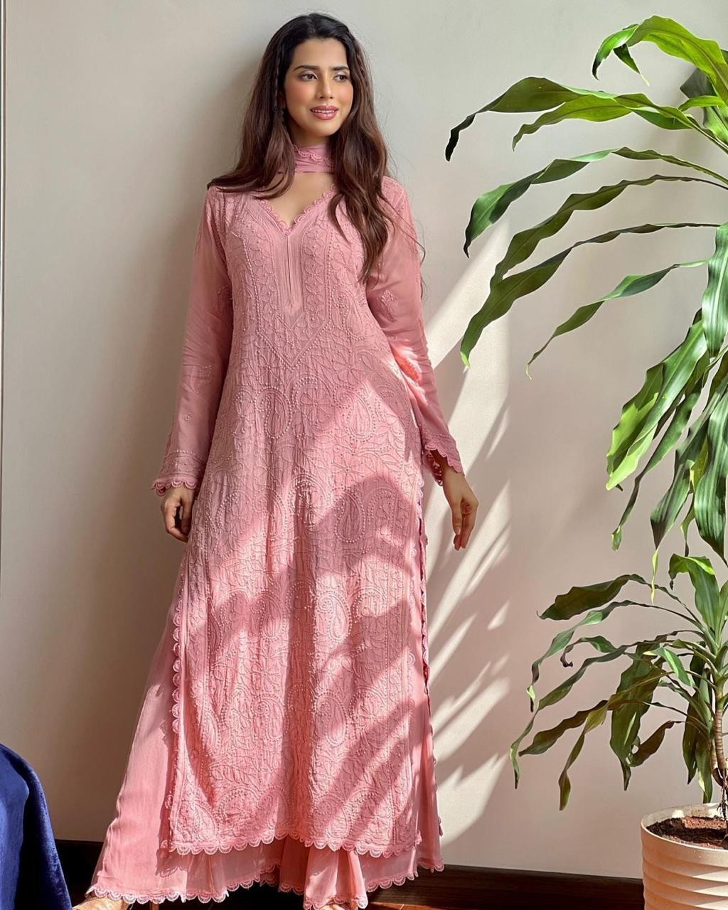 BE 1121 PAKISTANI CHIKANKARI WORK READYMADE 3 PCS SALWAR SUIT
